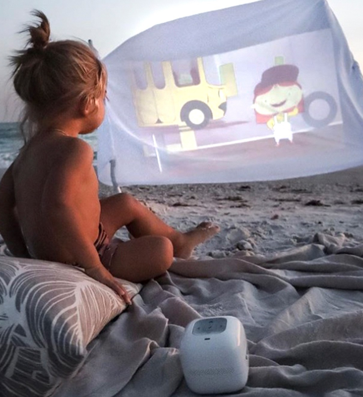 CINEMOOD Portable Movie Theater